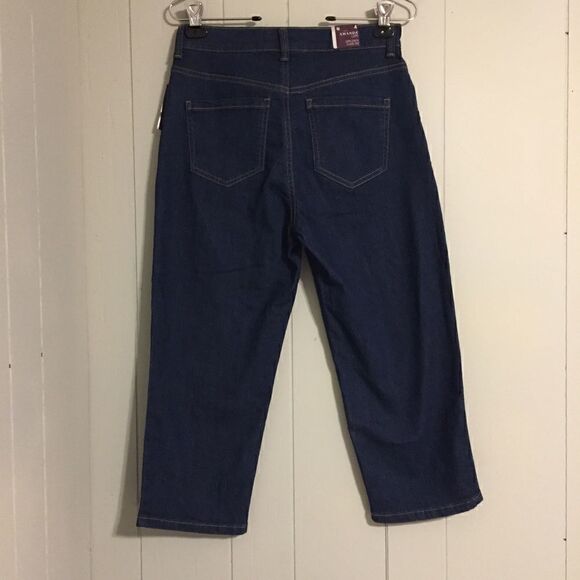 Gloria Vanderbilt Slimming Capri Jeans Denim Medium Wash Mom Jean NWT 4 - Picture 2 of 6